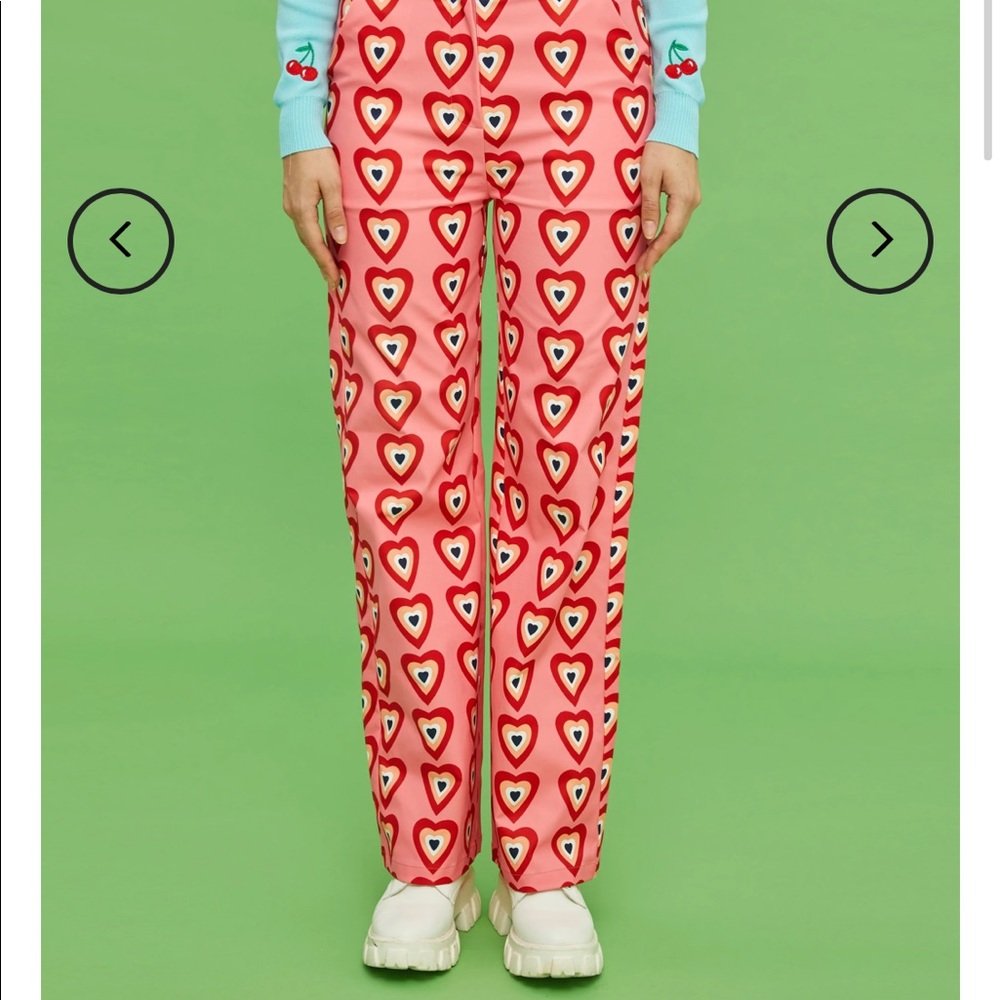 NWT CIDER HEART PRINT PANTS